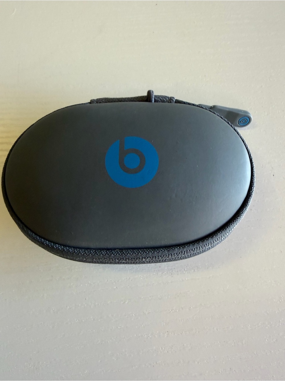 Genuine Beats by Dre Wireless Earbud Storage Case